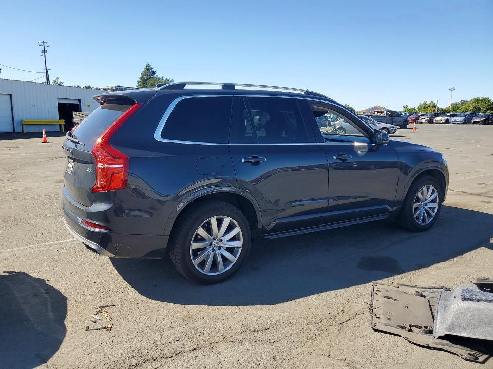 2016 Volvo VIN YV4A22PK8G1044816 COPART salvage auction — MINOR DENT/SCRATCHES, Fl - Dis/Dlr/Exp Only Clean Title, sold $3,400 on 2026-07-31 (photo 3)
