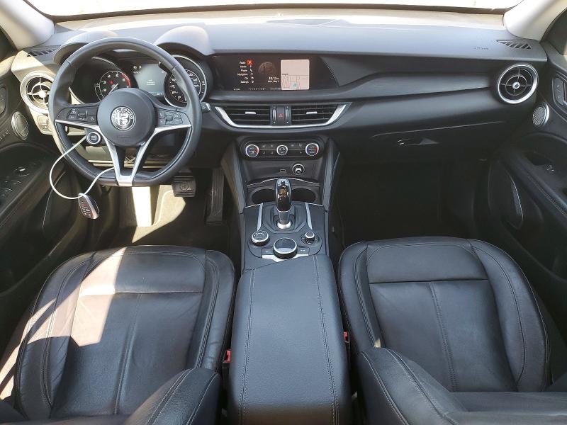2018 Alfa romeo Stelvio VIN ZASFAKAN3J7C07432 COPART salvage auction — MINOR DENT/SCRATCHES, OK - CERTIFICATE OF TITLE, sold $6,300 on 2026-07-10 (photo 8)