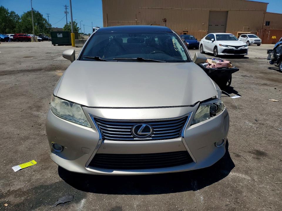 2013 Lexus VIN JTHBK1GG0D2025016 COPART salvage auction — SIDE, Sc - Cert Of Title-Salvage, sold $2,400 on 2026-07-10 (photo 5)