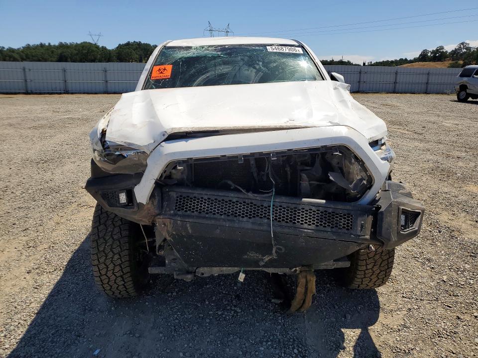 2021 Toyota VIN 3TMCZ5AN0MM413615 COPART salvage auction — ROLLOVER, CA - SALVAGE CERTIFICATE, sold $8,800 on 2026-07-02 (photo 5)