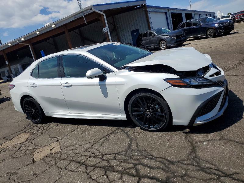 2024 Toyota Camry VIN 4T1K31AK4RU628912 COPART salvage auction — FRONT END, Co - Public - Salvage Title, sold $10,100 on 2026-07-28 (photo 4)