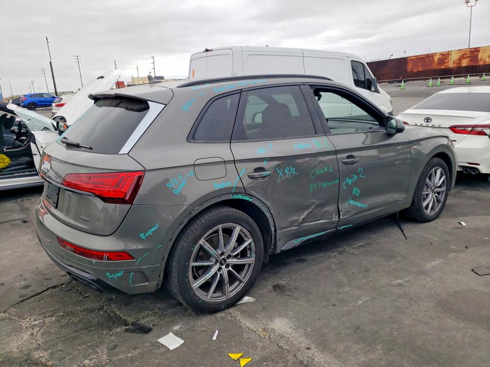 2023 Audi VIN WA1E2AFY9P2022042 COPART salvage auction — SIDE, Ca - Salvage Certificate, sold $19,400 on 2026-07-08 (photo 3)