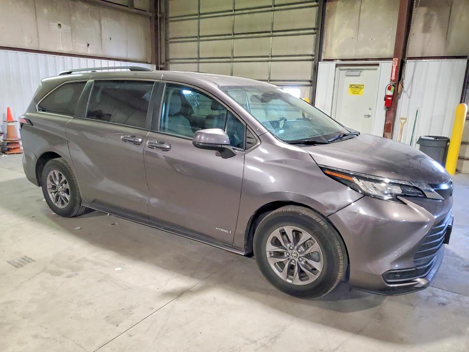 2021 Toyota VIN 5TDBRKEC7MS004059 COPART salvage auction — REAR END, Il - Salvage Certificate, sold $150 on 2026-07-29 (photo 4)