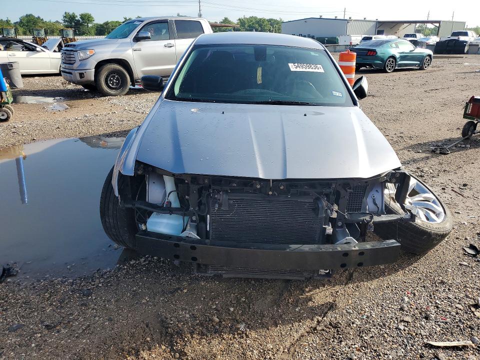 2018 Chrysler 300 VIN 2C3CCAEG8JH145899 COPART salvage auction — FRONT END, Tx - Salvage Vehicle Title, sold $3,350 on 2026-07-02 (photo 5)