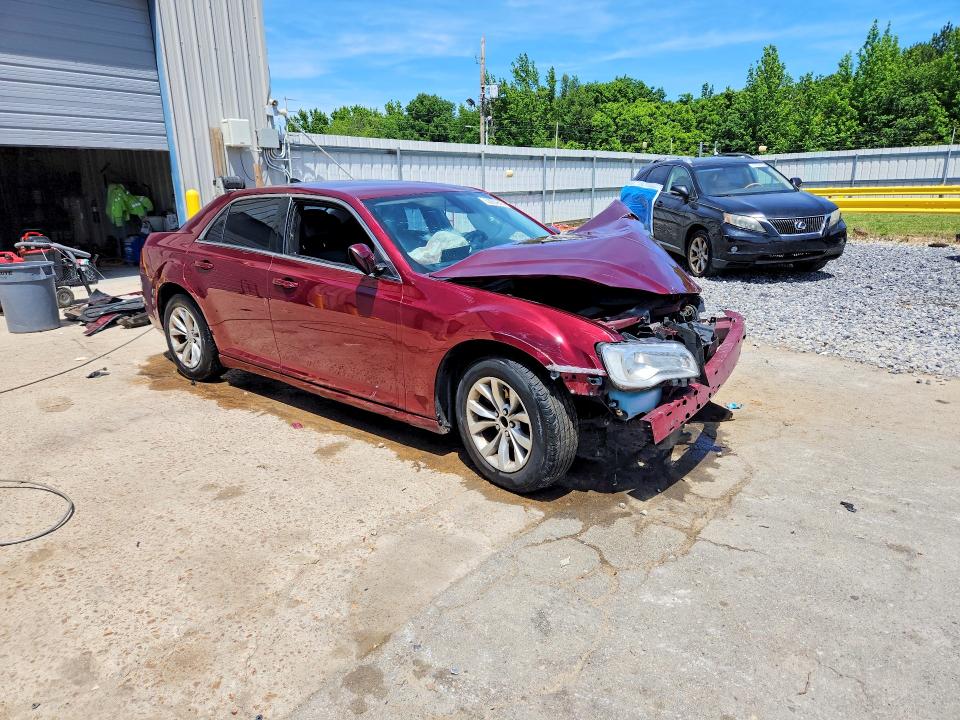 2015 Chrysler 300 VIN 2C3CCAAGXFH830516 COPART salvage auction — FRONT END, TN - NON-REPAIRABLE CERTIFICATE, sold $400 on 2026-07-09 (photo 4)