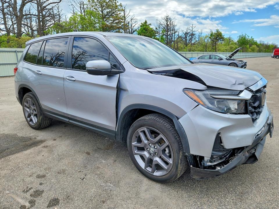 2023 Honda Passport VIN 5FNYF8H54PB036642 COPART salvage auction — FRONT END, Ny - Mv-907A Salvage Certificate, sold $9,700 on 2026-07-08 (photo 4)