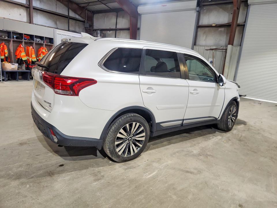 2019 Mitsubishi Outlander VIN JA4AZ3A33KZ005822 COPART salvage auction — FRONT END, Ma - Cert Of Title-Salvage, sold $2,550 on 2026-07-06 (photo 3)