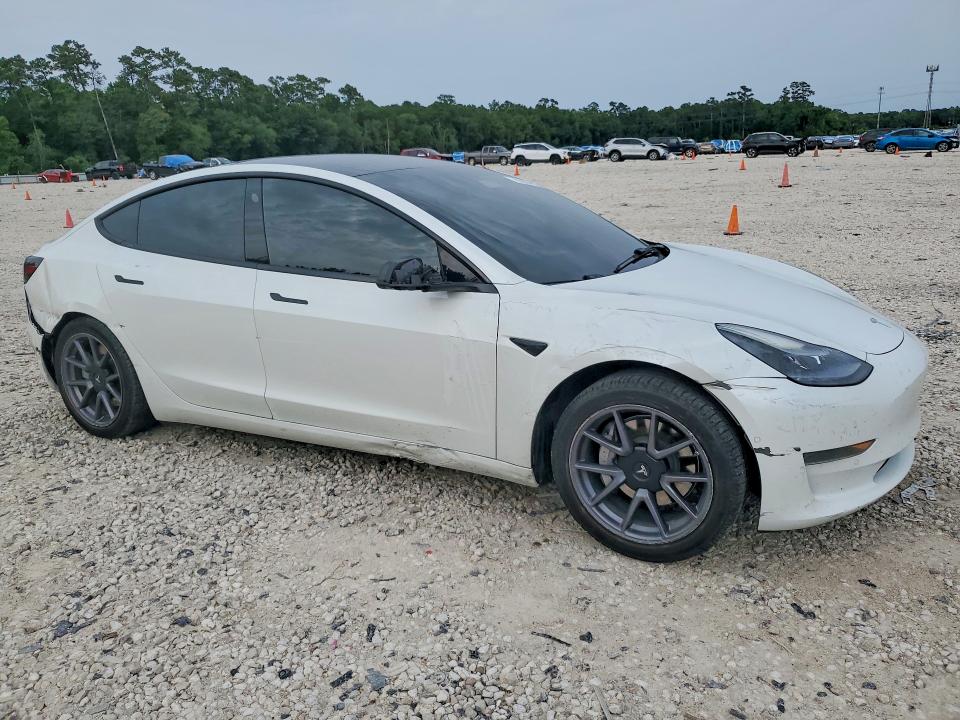 2021 Tesla VIN 5YJ3E1EA3MF091603 COPART salvage auction — FRONT END, Tx - Certificate Of Title, sold $4,600 on 2026-07-28 (photo 4)