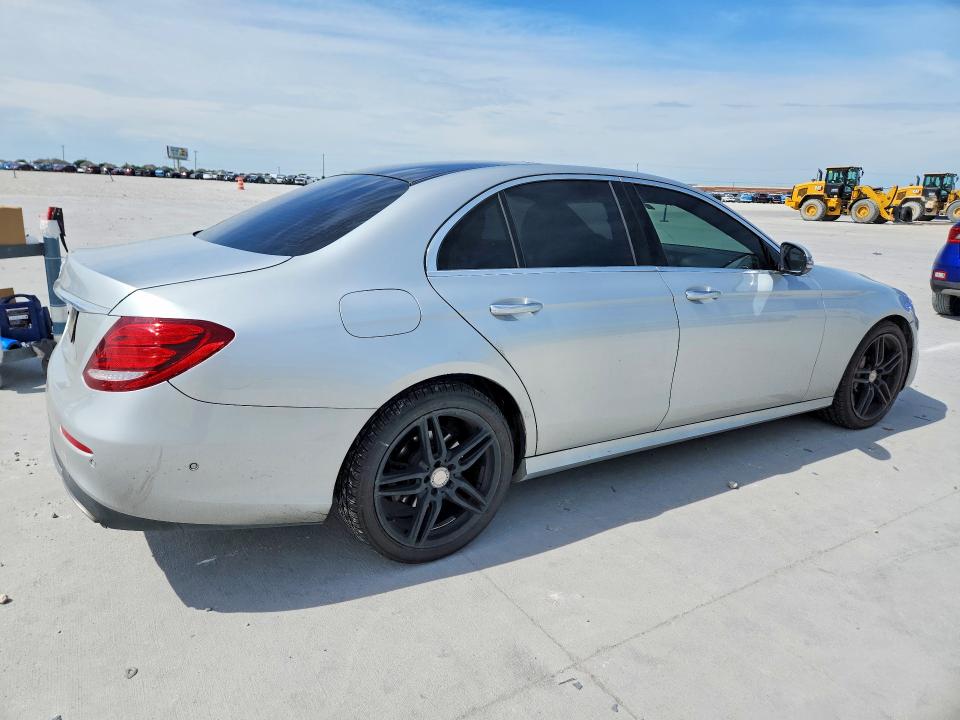 2017 Mercedes-benz E-klasse VIN WDDZF4JB4HA042440 COPART salvage auction — HAIL, Tx - Certificate Of Title, sold $175 on 2026-08-14 (photo 3)