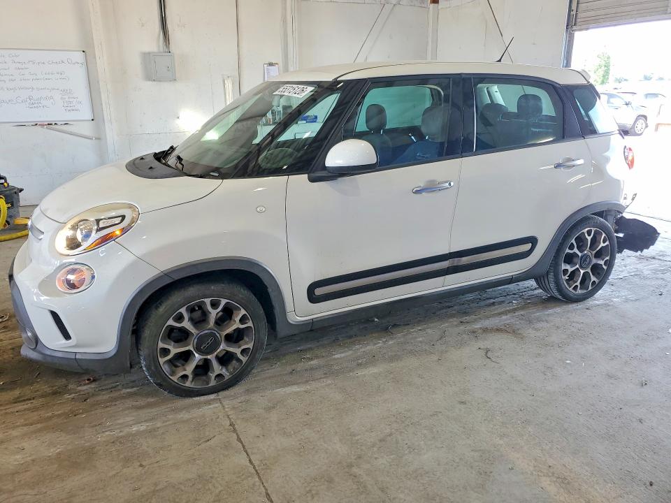 2014 Fiat 500 VIN ZFBCFADH9EZ023526 COPART salvage auction — REAR END, Ky - Cert Of Title-Salvage, sold $1,200 on 2026-07-13 (photo 1)