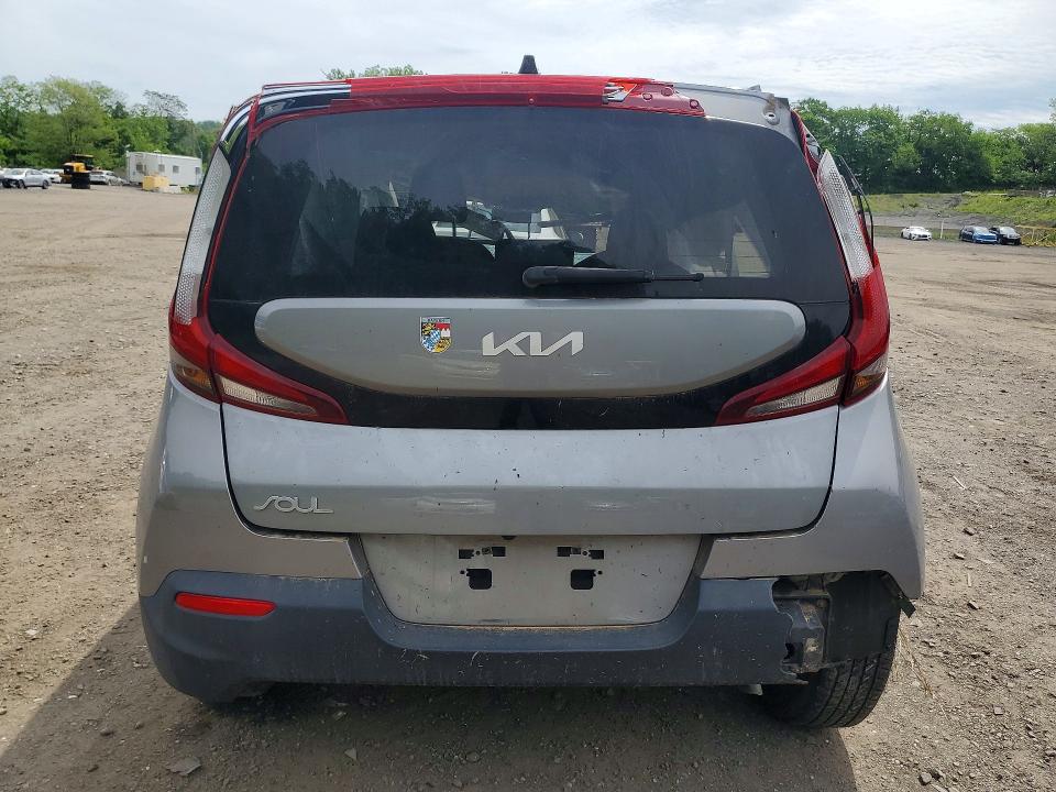 2022 Kia Soul VIN KNDJ23AU2N7825473 COPART salvage auction — ROLLOVER, Ny - Mv-907A Salvage Certificate, sold $450 on 2026-07-09 (photo 6)