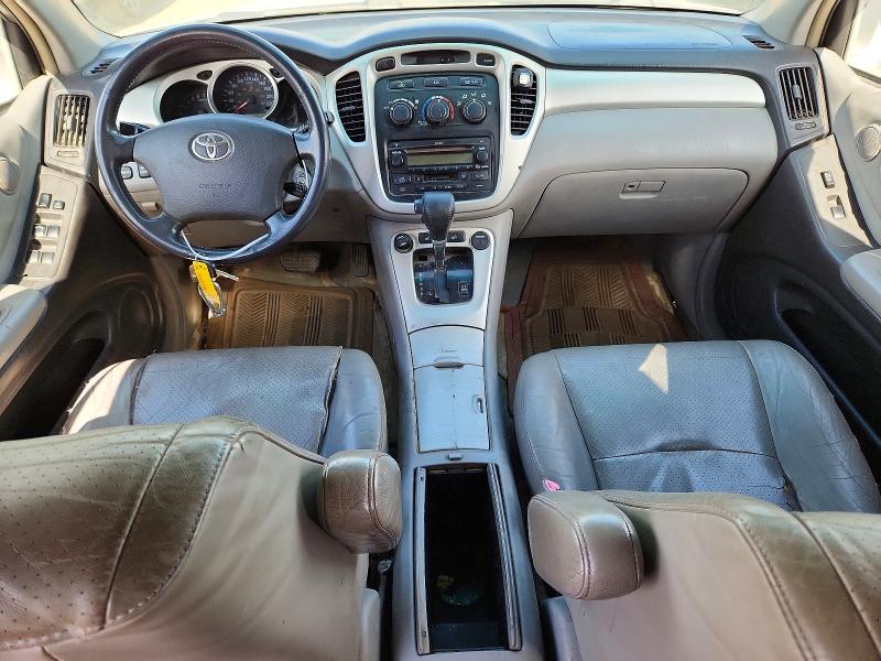 2005 Toyota Highlander VIN JTEHP21A250094175 COPART salvage auction — SIDE, On - Bill Of Sale - Parts Only, sold $800 on 2026-07-21 (photo 8)