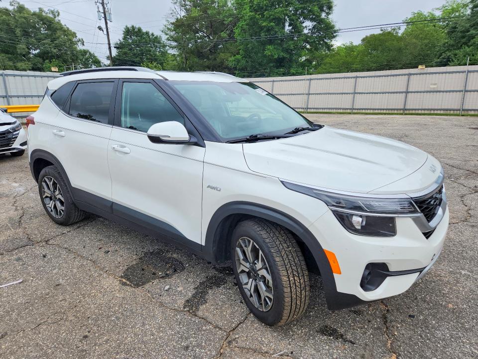 2022 Kia Seltos VIN KNDERCAA3N7321596 COPART salvage auction — SIDE, Al - Cert Of Title-Salvage Title, sold $7,800 on 2026-07-13 (photo 4)