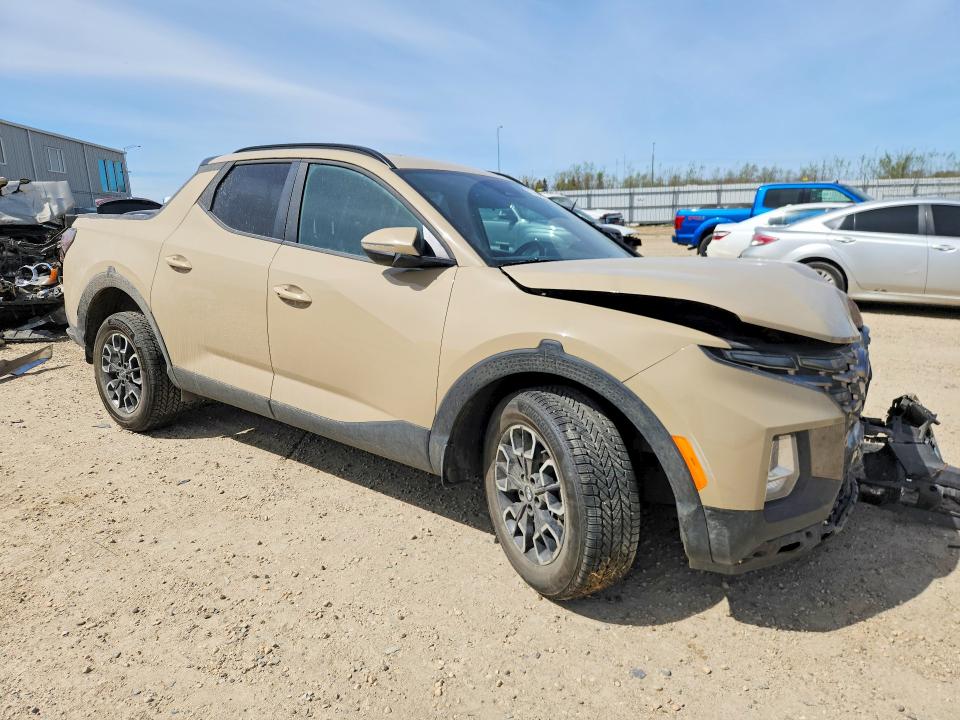 2023 Hyundai Santa cruz VIN 5NTJDDAF5PH063466 COPART salvage auction — FRONT END, Ab - Bos - Salvage, sold $1,750 on 2026-07-09 (photo 4)