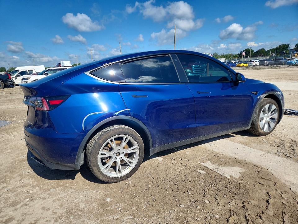 2023 Tesla VIN 7SAYGDEEXPA068232 COPART salvage auction — FRONT END, Fl - Certificate Of Destruction, sold $30 on 2026-07-30 (photo 3)