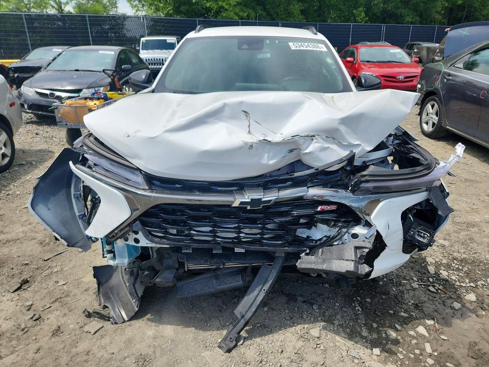 2025 Chevrolet Trax VIN KL77LJEP5SC095171 COPART salvage auction — FRONT END, Md - Cert Of Salvage > 75% Damage, sold $3,350 on 2026-07-28 (photo 5)
