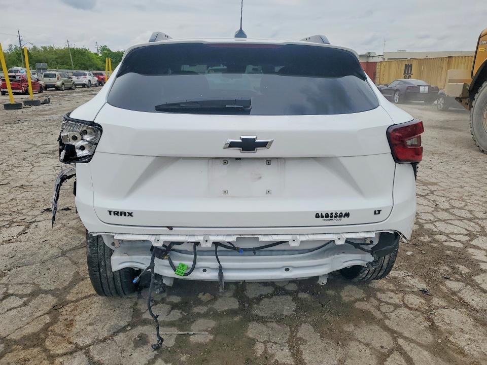 2025 Chevrolet VIN KL77LHEP9SC244349 COPART salvage auction — REAR END, IN - CERT OF TITLE-SALVAGE TITLE, sold $4,650 on 2026-07-28 (photo 6)