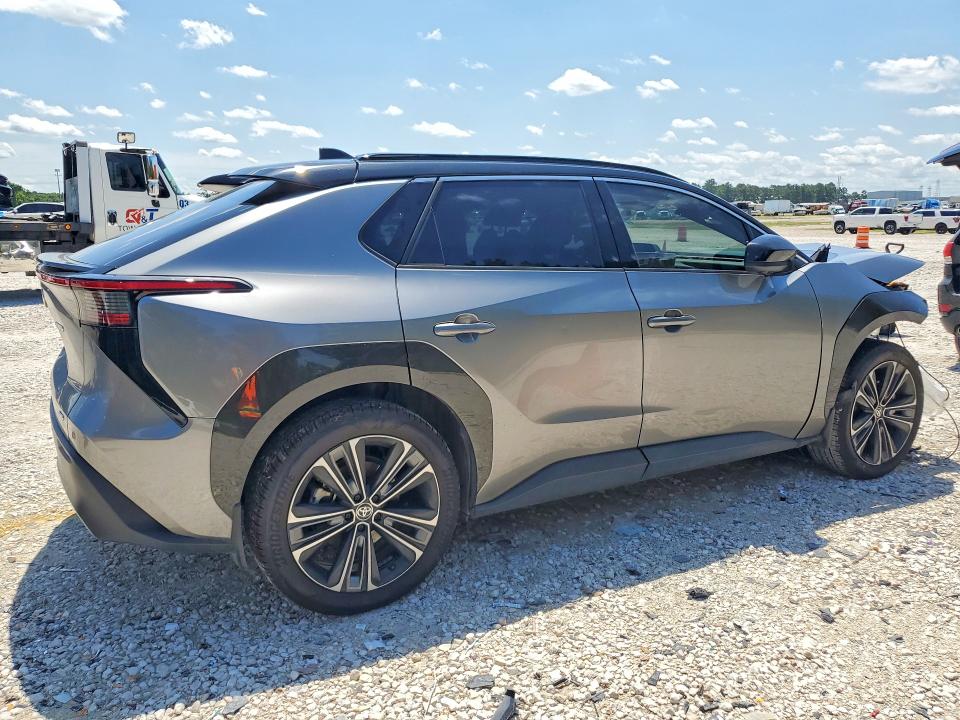 2023 Toyota Bz4x VIN JTMABACA1PA032310 COPART salvage auction — FRONT END, Tx - Certificate Of Title, sold $2,000 on 2026-07-28 (photo 3)