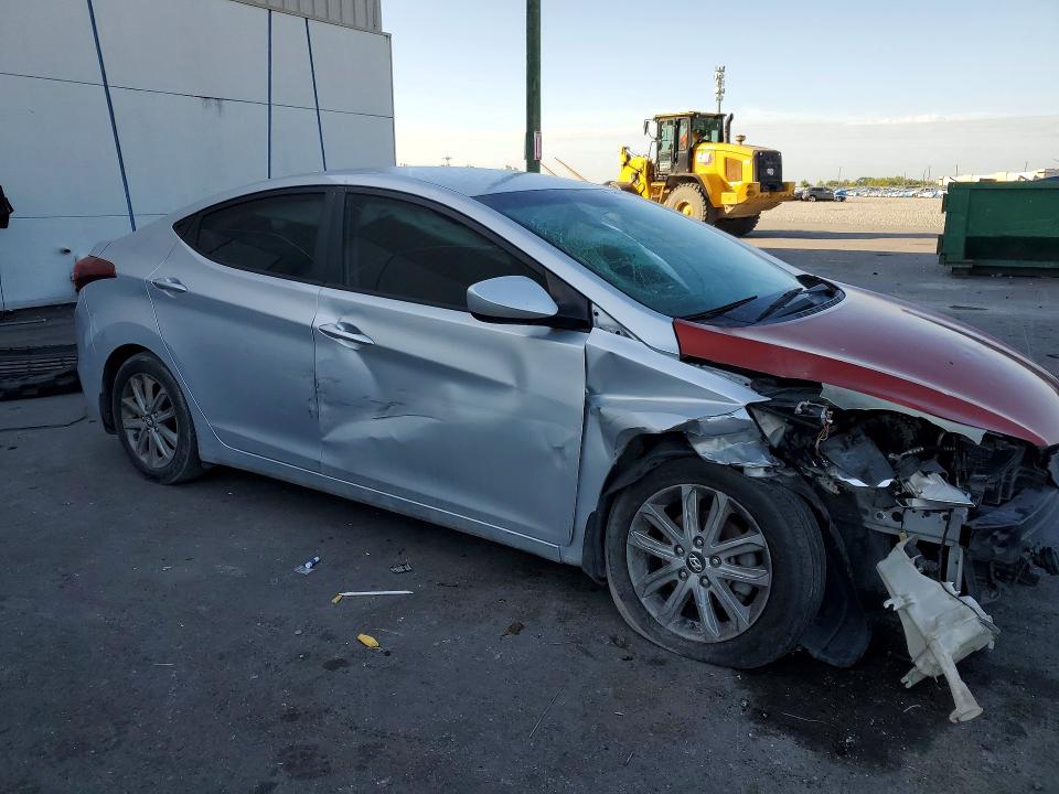 2015 Hyundai Elantra VIN KMHDH4AEXFU438047 COPART salvage auction — FRONT END, Fl - Cert Of Title Slvg Rebuildable, sold $550 on 2026-07-13 (photo 4)