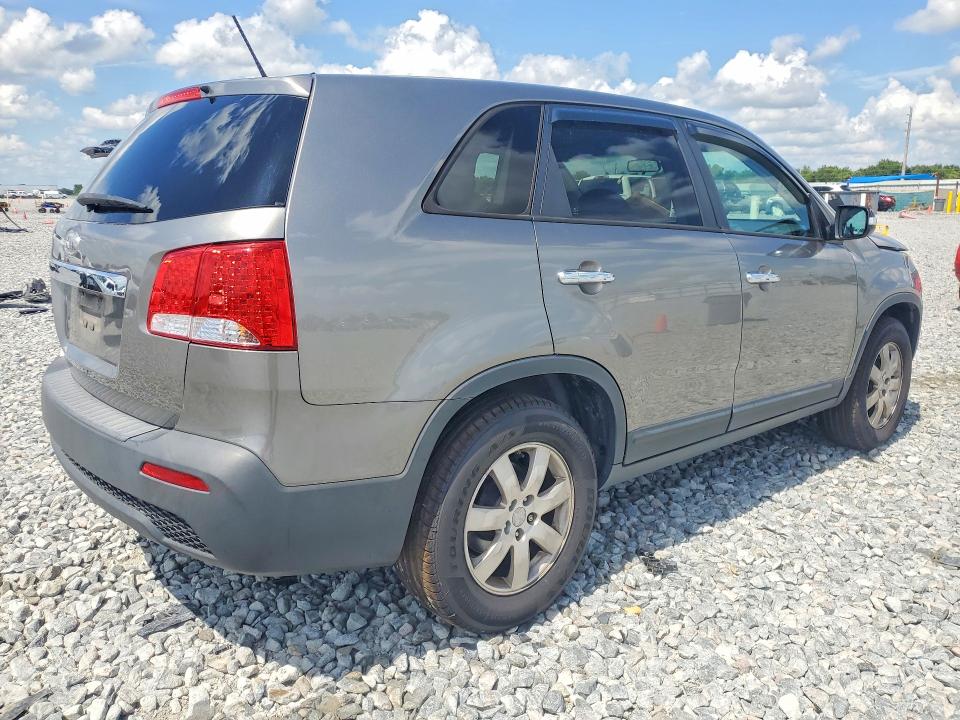 2011 Kia Sorento VIN 5XYKT3A12BG183259 COPART salvage auction — FRONT END, Fl - Cert Of Title Slvg Rebuildable, sold $400 on 2026-07-28 (photo 3)