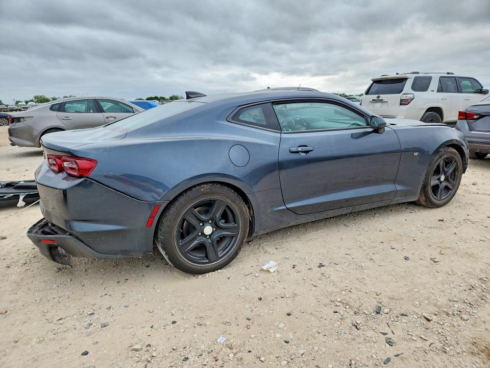 2023 Chevrolet Camaro VIN 1G1FB1RS1P0154086 COPART salvage auction — SIDE, Tx - Salvage Vehicle Title, sold $5,500 on 2026-07-09 (photo 3)