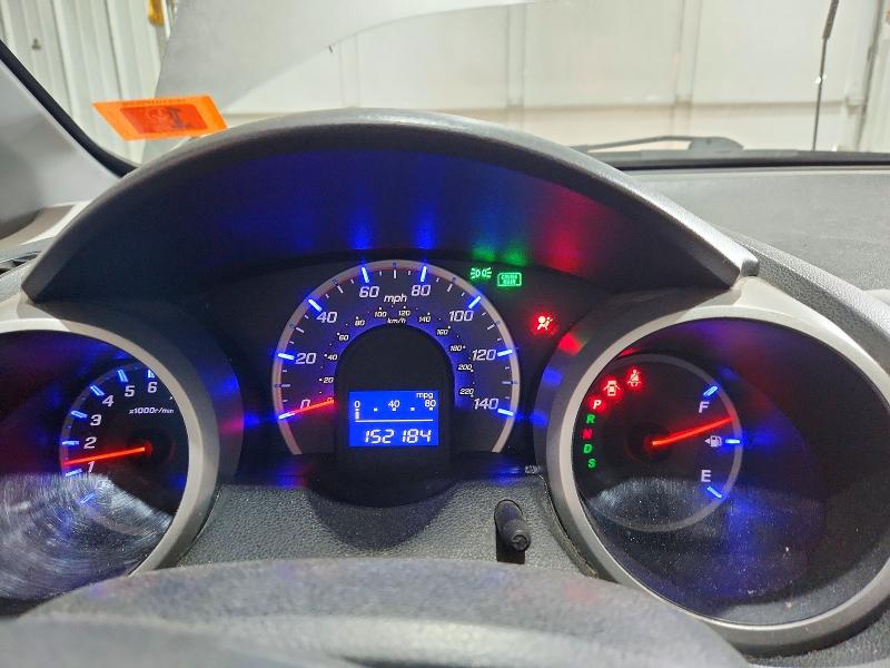 2009 Honda Fit VIN JHMGE88459S029435 COPART salvage auction — SIDE, Nh - Cert Of Title-Salvage, sold $100 on 2026-07-28 (photo 9)