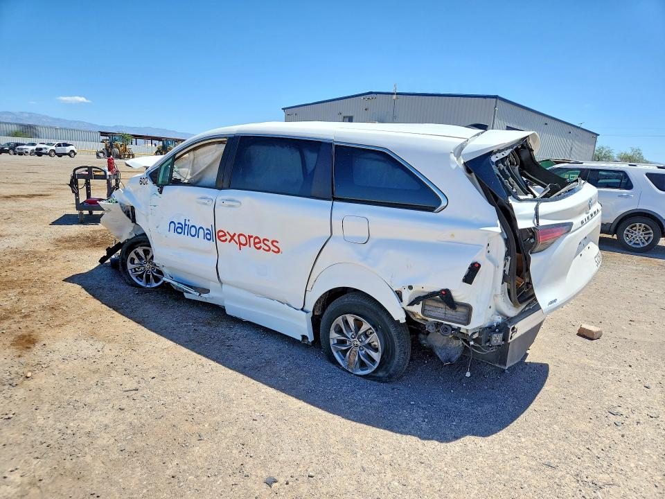 2022 Toyota Sienna VIN 5TDKSKFC6NS061311 COPART salvage auction — FRONT END, Az - Certificate Of Title, sold $1,750 on 2026-07-06 (photo 2)