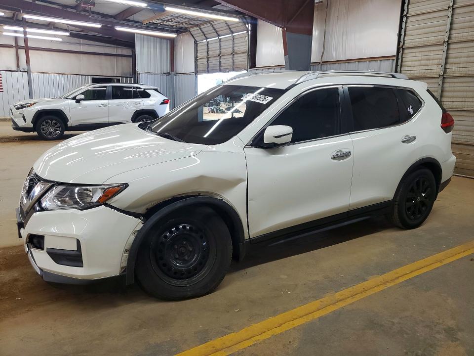 2017 Nissan VIN JN8AT2MT9HW140931 COPART salvage auction — FRONT END, Nc - Salvage Certificate Of Title, sold $925 on 2026-07-22 (photo 1)