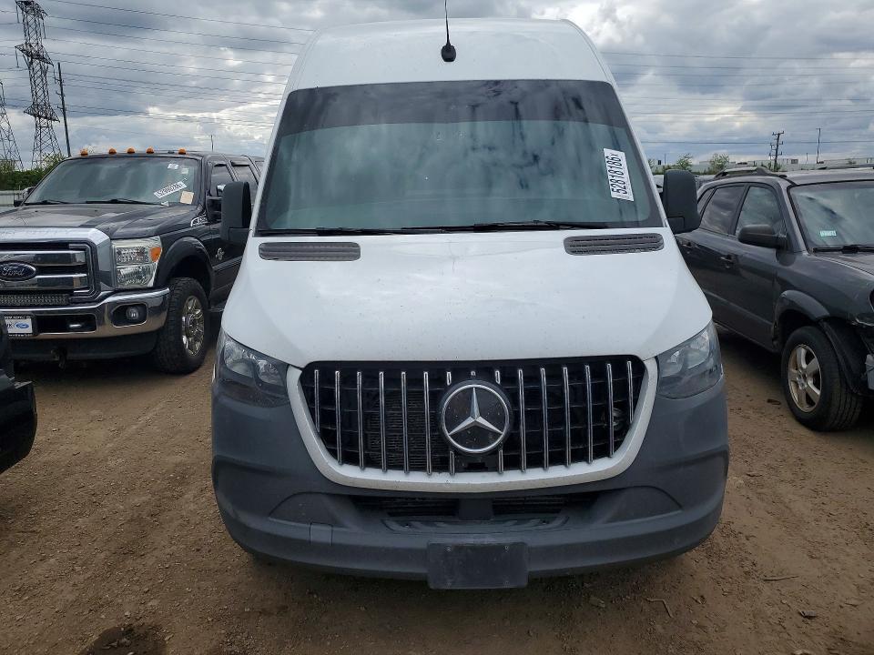 2021 Mercedes-benz Sprinter VIN W1Y4DDHY8MT046571 COPART salvage auction — REAR END, Il - Salvage Certificate, sold $7,300 on 2026-07-15 (photo 5)