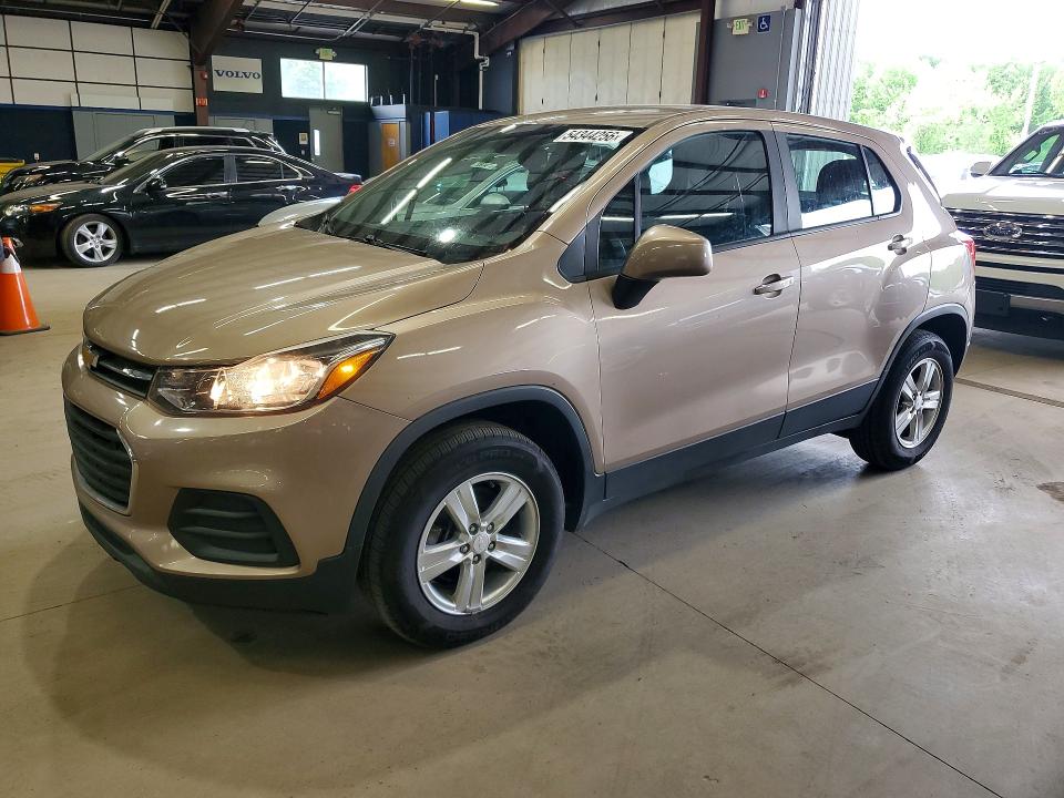 2018 Chevrolet Trax VIN 3GNCJNSB7JL173497 COPART salvage auction — MINOR DENT/SCRATCHES, Ma - Certificate Of Title, sold $2,950 on 2026-07-02 (photo 1)