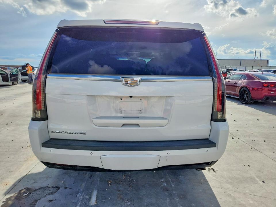 2016 Cadillac Escalade VIN 1GYS4BKJ0GR466817 COPART salvage auction — FRONT END, Tx - Salvage Vehicle Title, sold $6,500 on 2026-07-17 (photo 6)