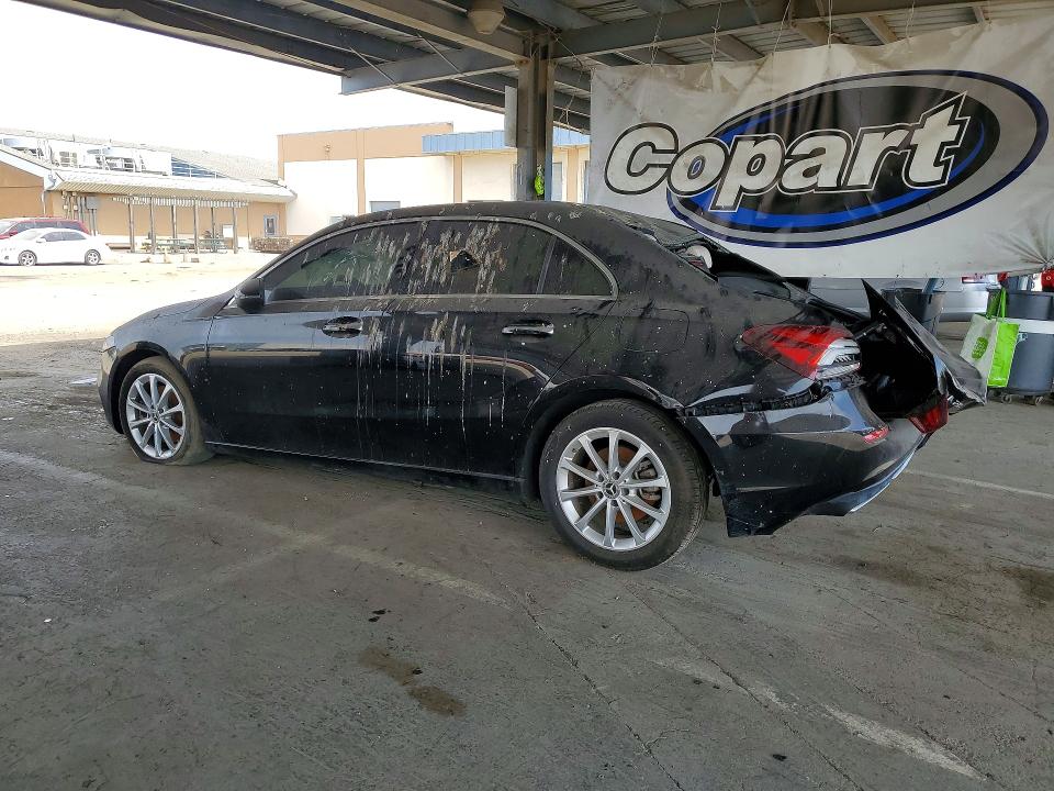 2021 Mercedes-benz A-klasse VIN W1K3G4EB5MJ268445 COPART salvage auction — ROLLOVER, In - Dis/Dlr/Exp Only Clean Title, sold $4,100 on 2026-07-21 (photo 2)