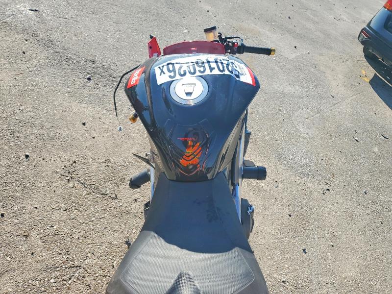 2012 Aprilia VIN ZD4RKU004CS001707 COPART salvage auction — FRONT END, Ia - Cert Of Title-Salvage Title, sold $1,700 on 2026-07-02 (photo 6)