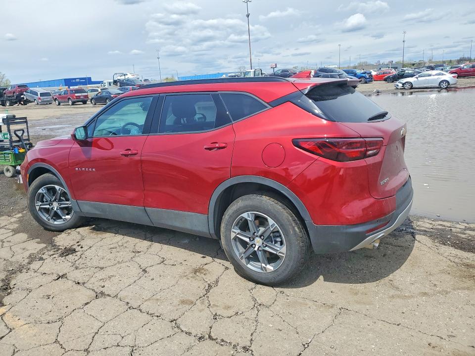 2024 Chevrolet Blazer VIN 3GNKBCR46RS282099 COPART salvage auction — UNDERCARRIAGE, Mi - Certificate Of Title, sold $10,400 on 2026-07-31 (photo 2)