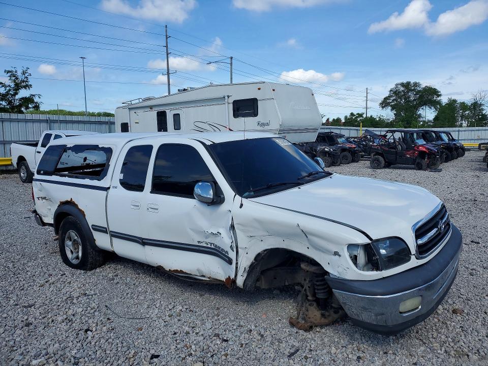 2000 Toyota Tundra VIN 5TBBT4418YS051046 COPART salvage auction — SIDE, IA - CERT OF TITLE-SALVAGE TITLE, sold $550 on 2026-07-31 (photo 4)