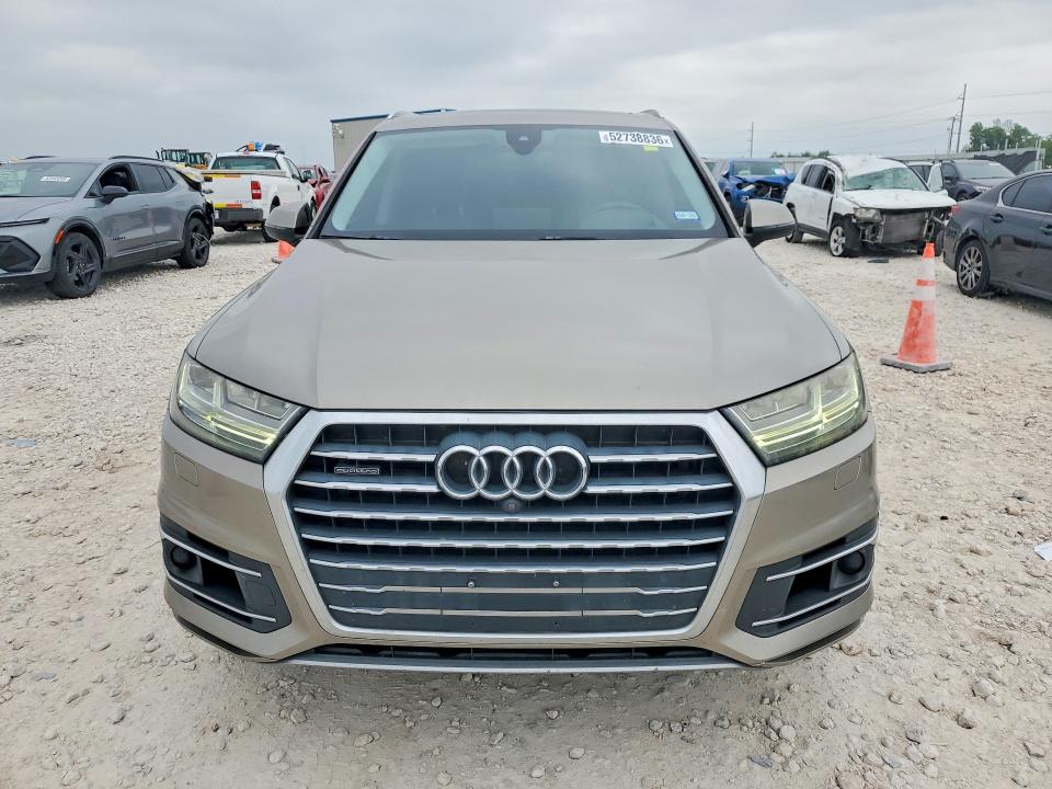 2017 Audi Q7 VIN WA1VAAF77HD023125 COPART salvage auction — MECHANICAL, Tx - Certificate Of Title, sold $4,300 on 2026-07-02 (photo 5)