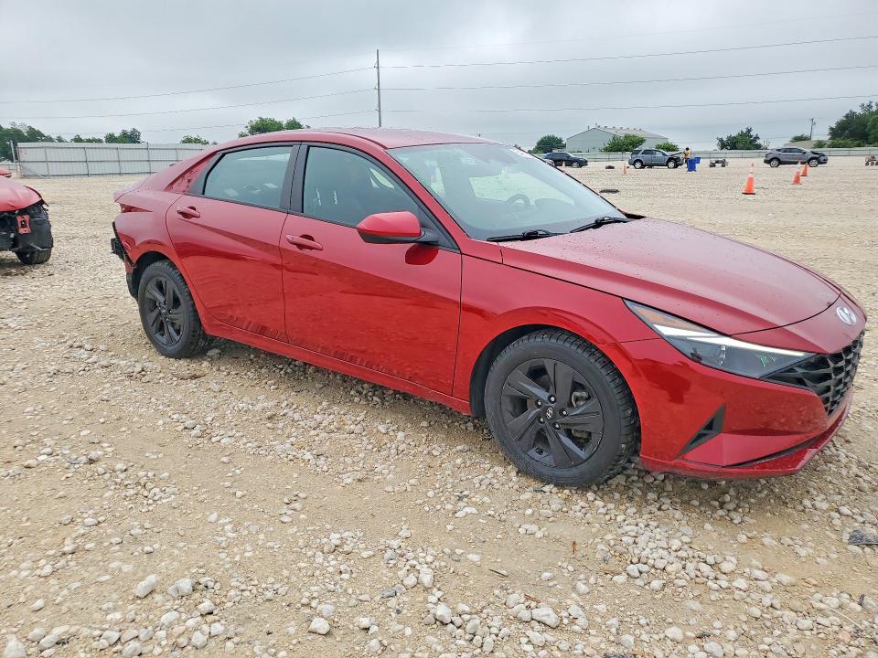 2021 Hyundai Elantra VIN KMHLM4AG5MU193230 COPART salvage auction — VANDALISM, Tx - Salvage Vehicle Title, sold $3,050 on 2026-07-30 (photo 4)