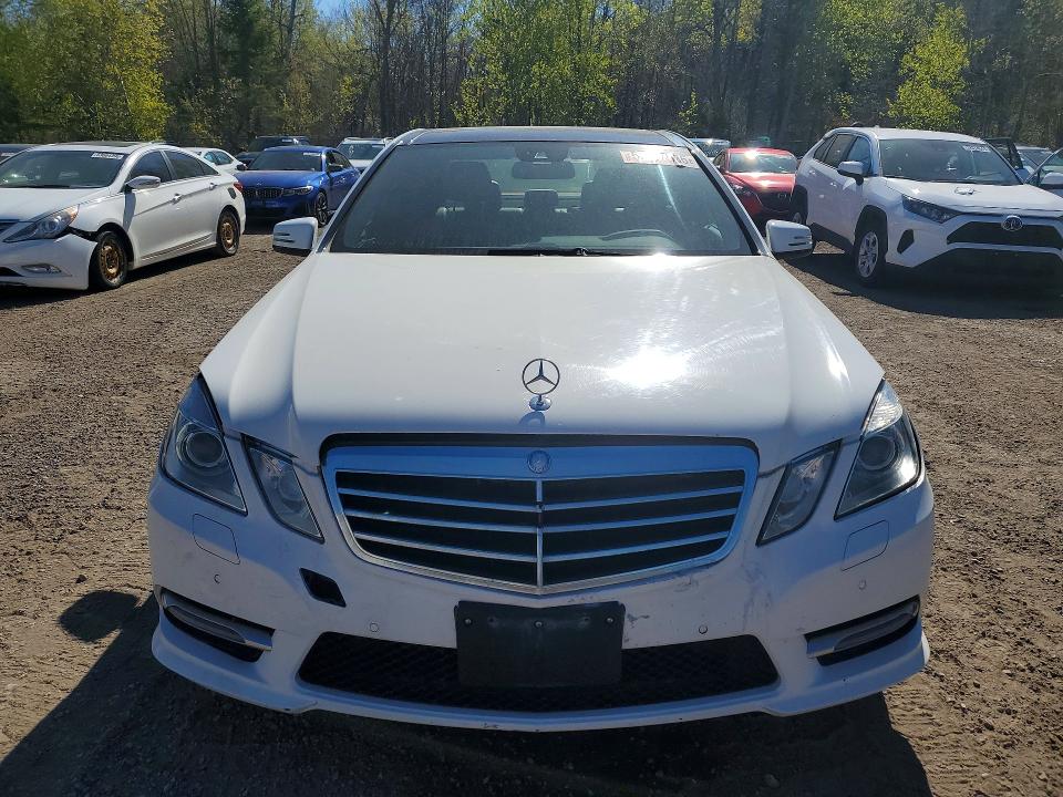 2013 Mercedes-benz E-klasse VIN WDDHF8JB8DA714402 COPART salvage auction — REAR END, On - Permit No Brand - Unfit, sold $2,300 on 2026-07-14 (photo 5)