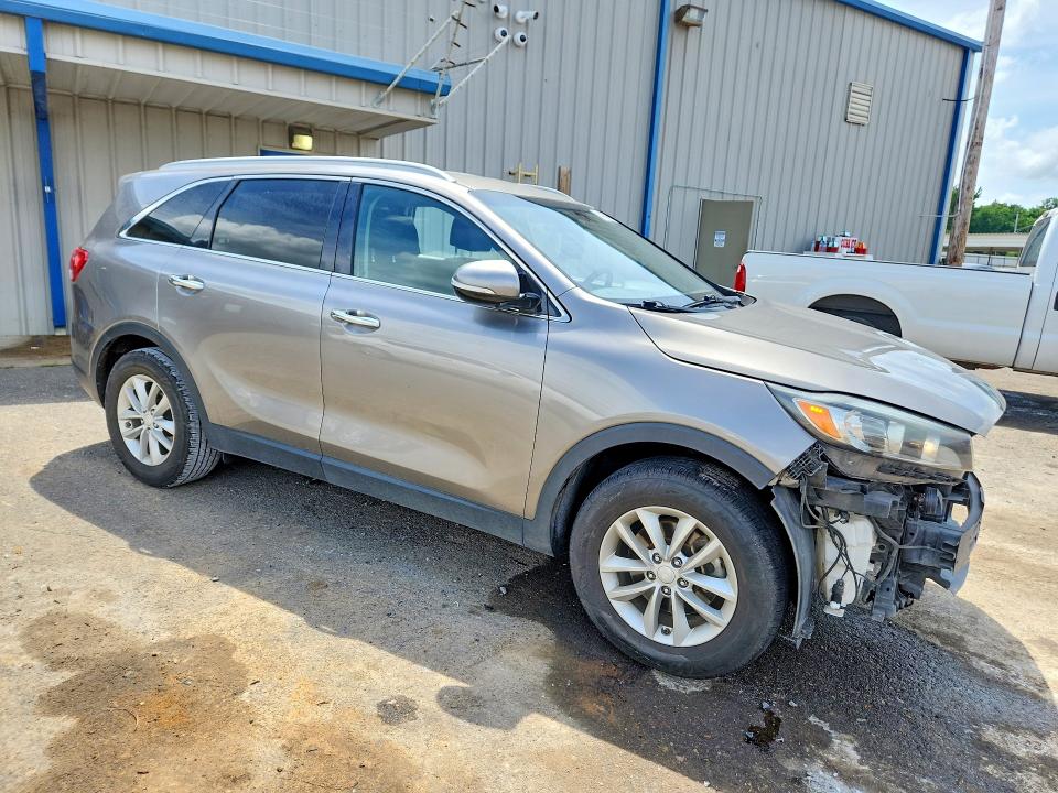 2017 Kia Sorento VIN 5XYPG4A30HG251097 COPART salvage auction — FRONT END, Tn - Salvage Certificate, sold $1,450 on 2026-07-02 (photo 4)