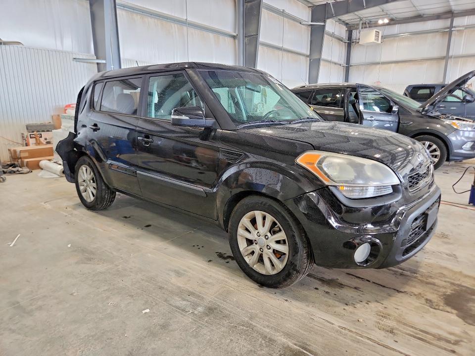 2013 Kia Soul VIN KNDJT2A6XD7522402 COPART salvage auction — REAR END, Ne - Cert Of Title-Rebuilt Salvage, sold $325 on 2026-07-07 (photo 4)