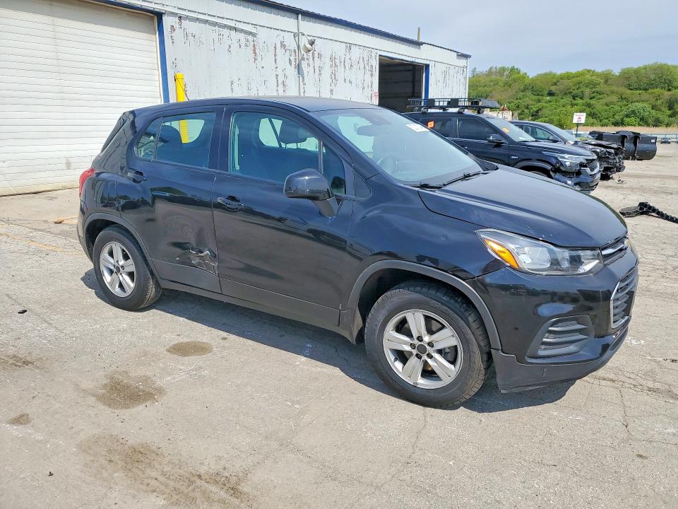 2020 Chevrolet Trax VIN KL7CJKSB5LB327181 COPART salvage auction — REAR END, Il - Salvage Certificate, sold $1,750 on 2026-07-03 (photo 4)