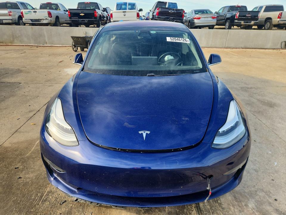 2018 Tesla VIN 5YJ3E1EB2JF106340 COPART salvage auction — SIDE, Tx - Salvage Vehicle Title, sold $4,850 on 2026-07-16 (photo 5)