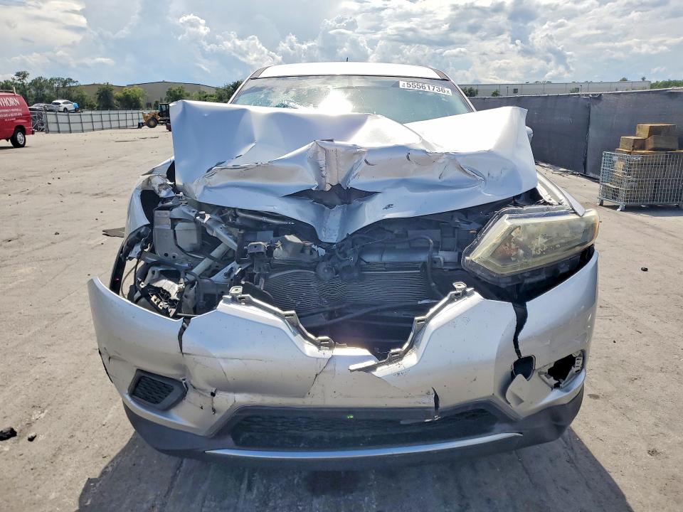 2015 Nissan VIN KNMAT2MT9FP547246 COPART salvage auction — FRONT END, FL - CERT OF TITLE SLVG REBUILDABLE, sold $300 on 2026-07-30 (photo 5)