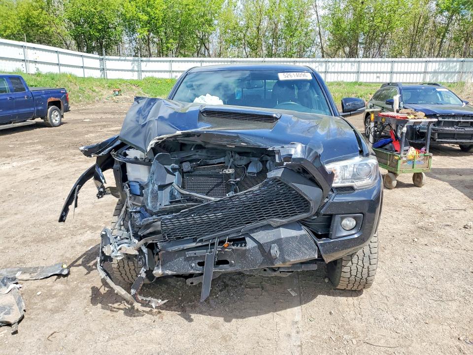 2017 Toyota Tacoma VIN 5TFCZ5AN6HX082975 COPART salvage auction — FRONT END, Mi - Certificate Of Title, sold $6,800 on 2026-07-22 (photo 5)