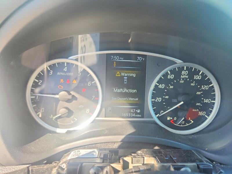 2018 Nissan Sentra VIN 3N1AB7AP6JY256141 COPART salvage auction — MECHANICAL, Mo - Certificate Of Title, sold $1,050 on 2026-07-02 (photo 9)