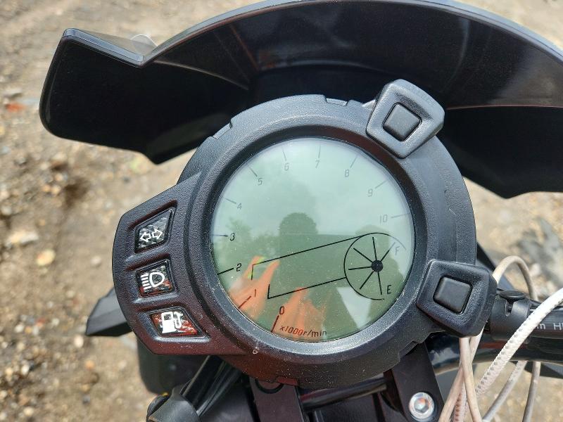 2025 Scooter Zhilong frigo VIN HZ2TCDMD5S1000843 COPART salvage auction — VANDALISM, MD - CERT OF SALVAGE > 75% DAMAGE, sold $125 on 2026-07-09 (photo 7)
