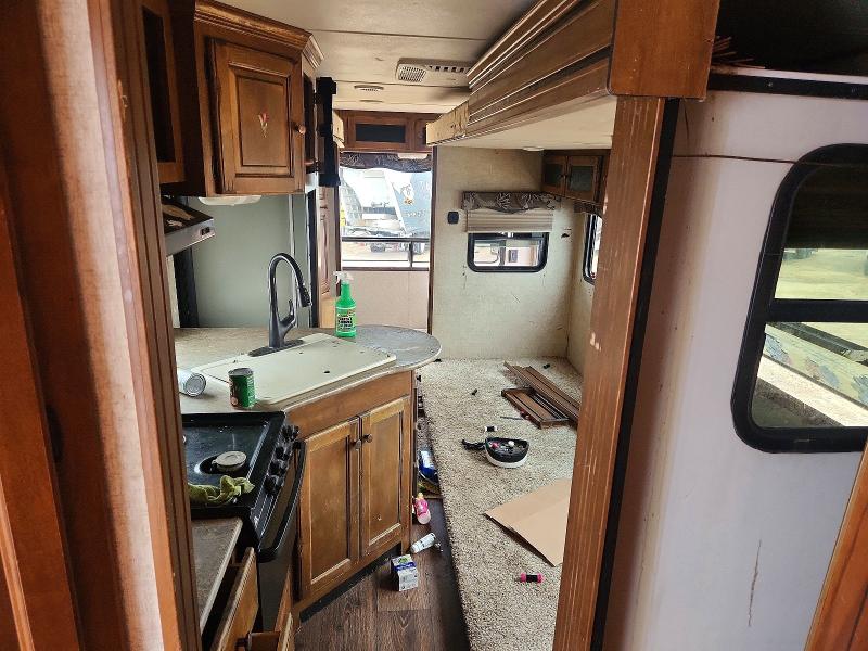 2016 Keystone Sprinter VIN 4YDT29923G1530478 COPART salvage auction — VANDALISM, AL - CERT OF TITLE-SALVAGE TITLE, sold $90 on 2026-07-23 (photo 6)