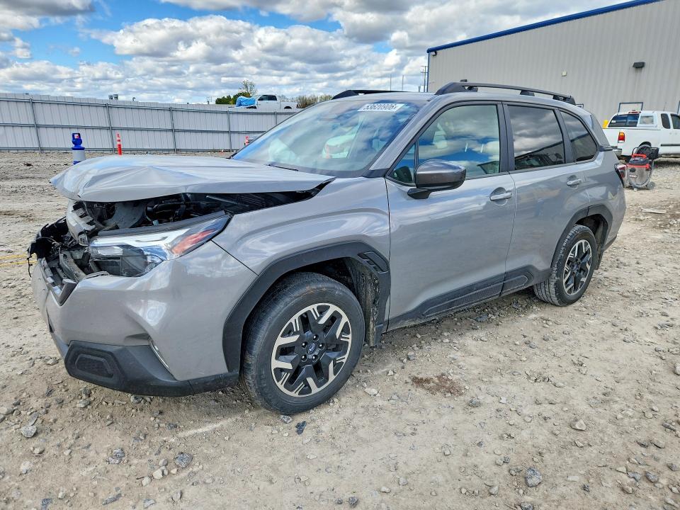 2025 Subaru Forester VIN JF2SLDBC3SH503588 COPART salvage auction — FRONT END, WI - CERT OF TITLE-SALVAGE VEHICLE, sold $9,100 on 2026-09-14 (photo 1)