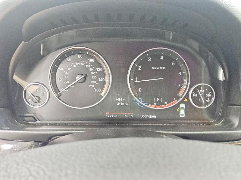 2012 BMW 5 series VIN WBAXG5C50CDY29918 COPART salvage auction — MINOR DENT/SCRATCHES, GA - CERT OF TITLE-MANUFCTR BUYBACK, sold $1,700 on 2026-07-09 (photo 9)