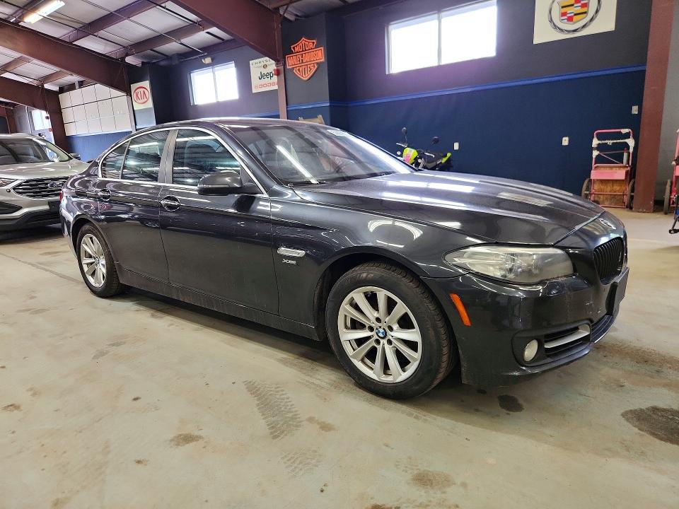 2015 BMW 5 series VIN WBA5A7C56FD626301 COPART salvage auction — MINOR DENT/SCRATCHES, Ma - Certificate Of Title, sold $2,950 on 2026-07-09 (photo 4)
